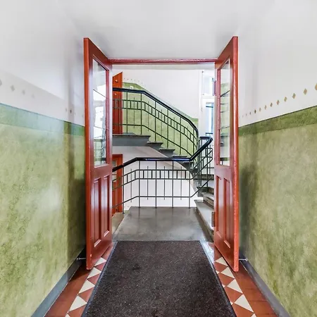 Studio Near Attractions *